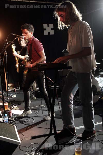 USELESS EATERS - 2015-09-07 - PARIS - Point Ephemere - 